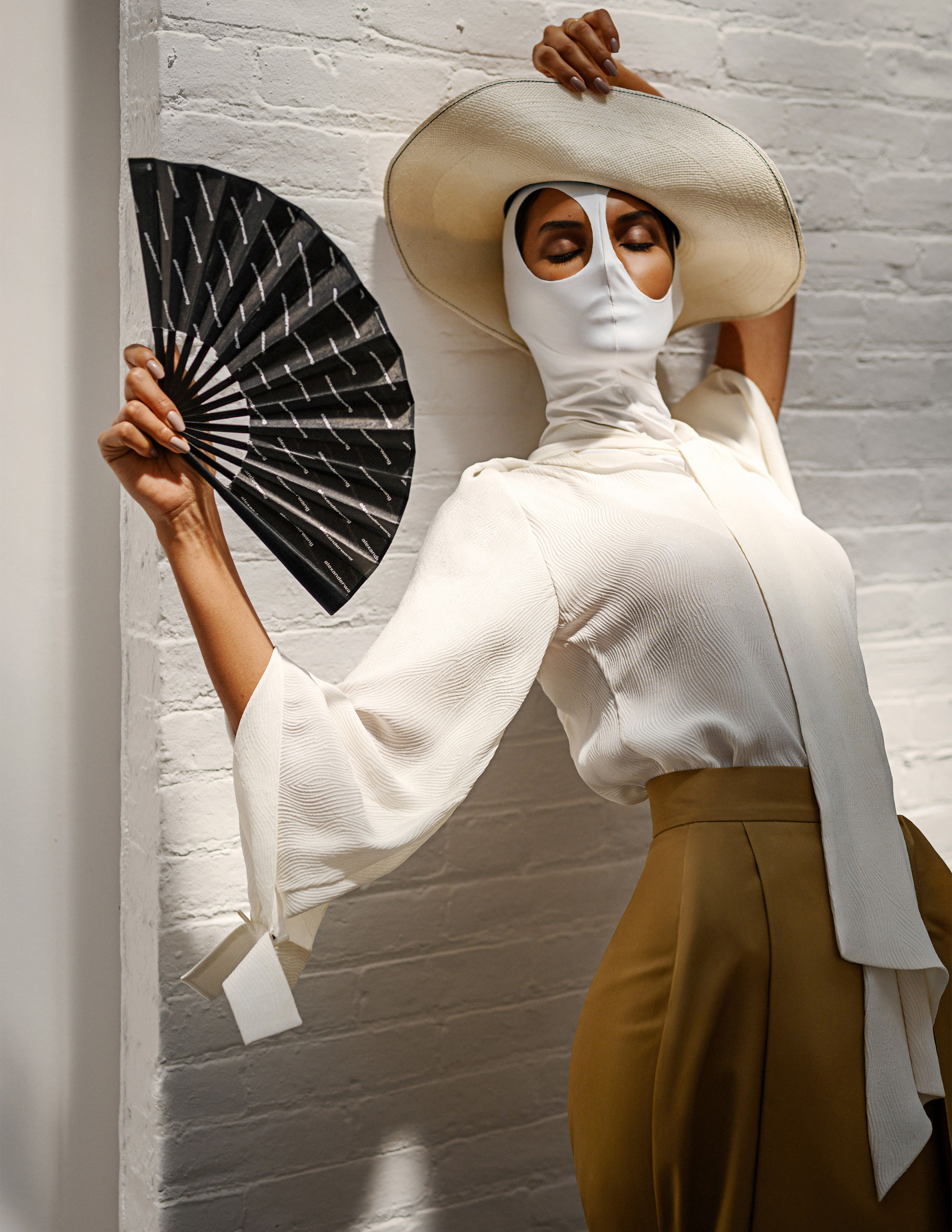 Shades_And_Shapes_0930